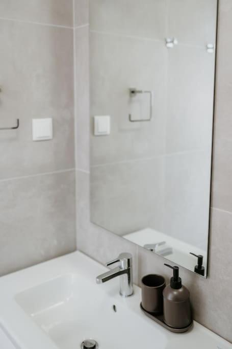 Orange House - Beautiful Two-bedroom 1d * Lissabon